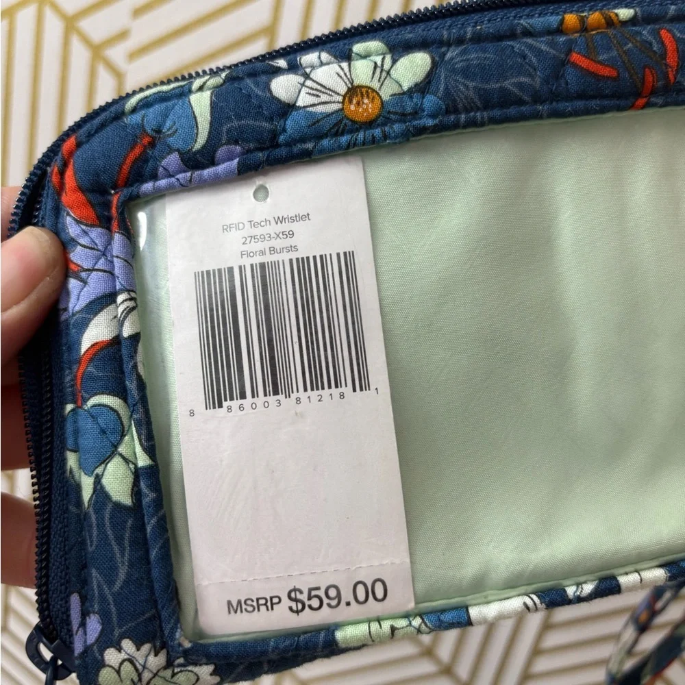 Vera Bradley Navy Floral Quilted Wristlet Wallet